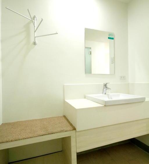 اتاق استاندارد, Go Hotels Otis Manila