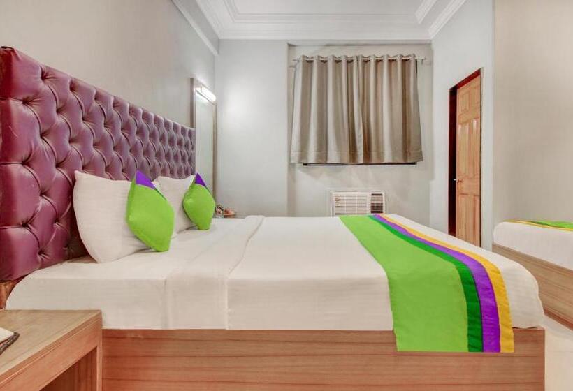 Deluxe-huone, Treebo Cruz Royale Santacruz West