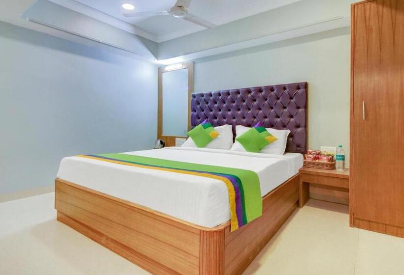 Superior-huone, Treebo Cruz Royale Santacruz West