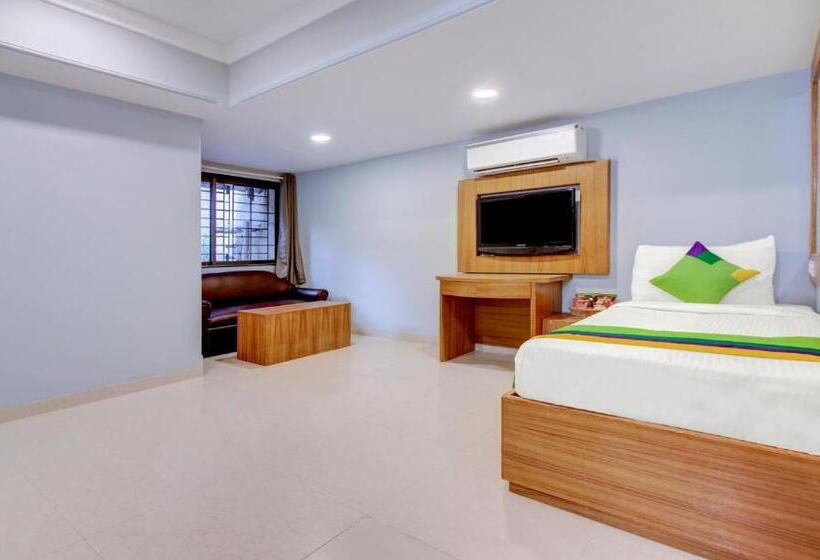 Superior-huone, Treebo Cruz Royale Santacruz West