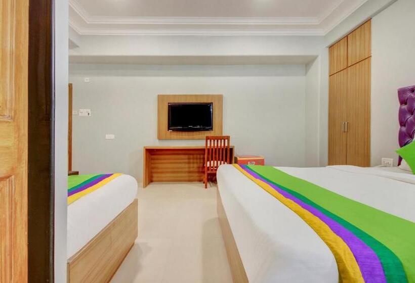 Superior-huone, Treebo Cruz Royale Santacruz West