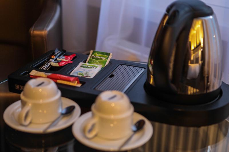 غرفة قياسية, Mansion