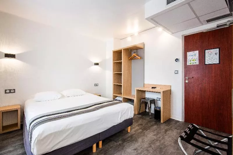 اتاق استاندارد, Hôtel Pb   Paris Barcelone