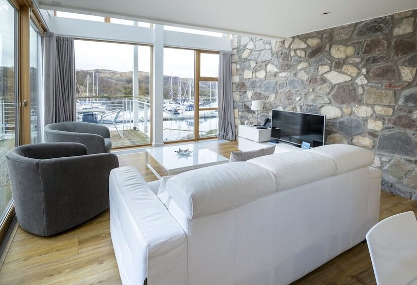 آپارتمان دلوکس 3 خوابه, Portavadie