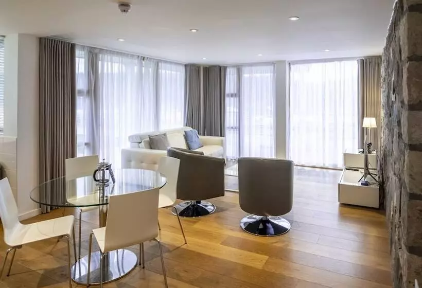 ２ベッドルームデラックスアパートメント, Portavadie