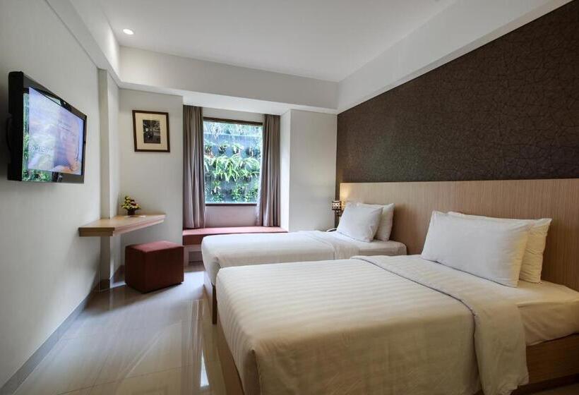 Номер Deluxe, Sense Sunset Hotel Seminyak