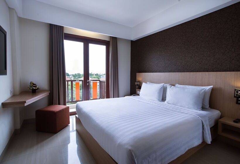 Номер Deluxe, Sense Sunset Hotel Seminyak