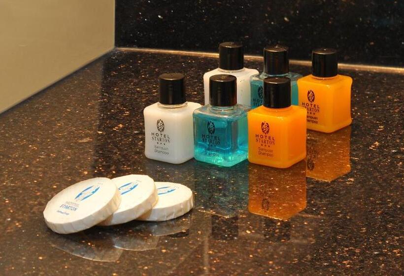 اتاق لوکس با تخت بزرگ, Starton