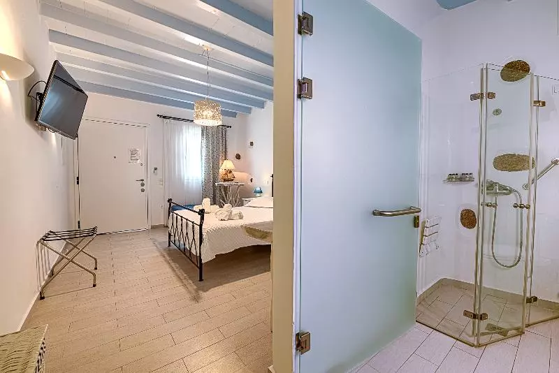 デラックスルーム, Iros Boutique Suites & Villas