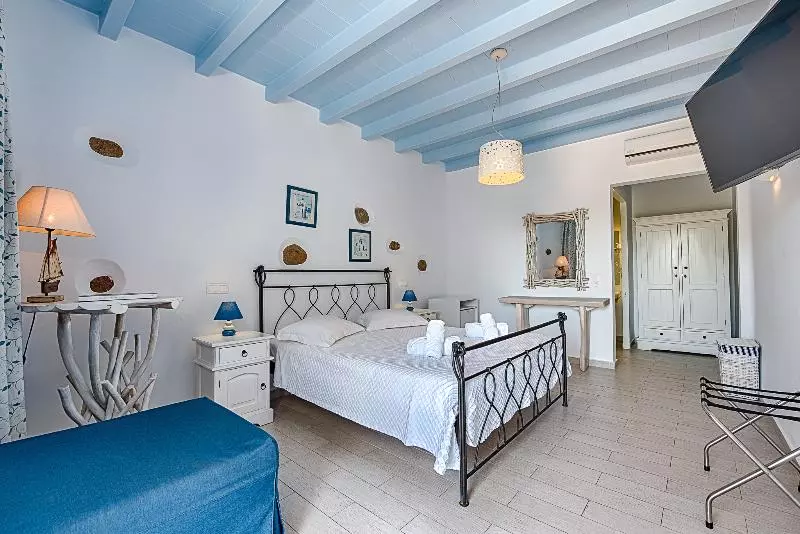 デラックスルーム, Iros Boutique Suites & Villas