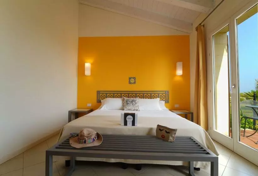 اتاق کلاسیک, Sikania Eco Resort