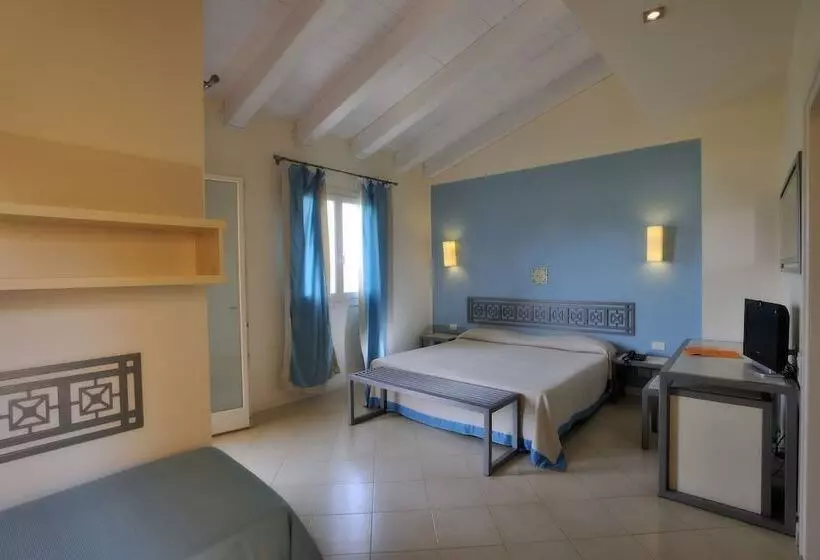 اتاق کلاسیک چهارنفره, Sikania Eco Resort