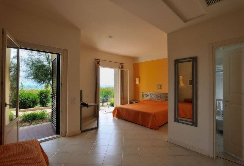 اتاق سوپریور, Sikania Eco Resort
