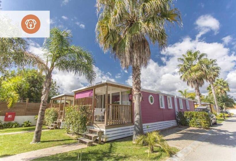 בקתה סטנדרטית, Alannia Els Prats