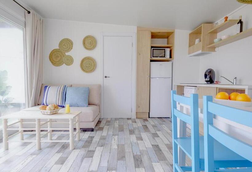 בקתה דלוקס, Alannia Els Prats