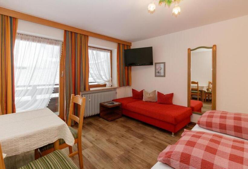 Номер Deluxe, Binderhäusl