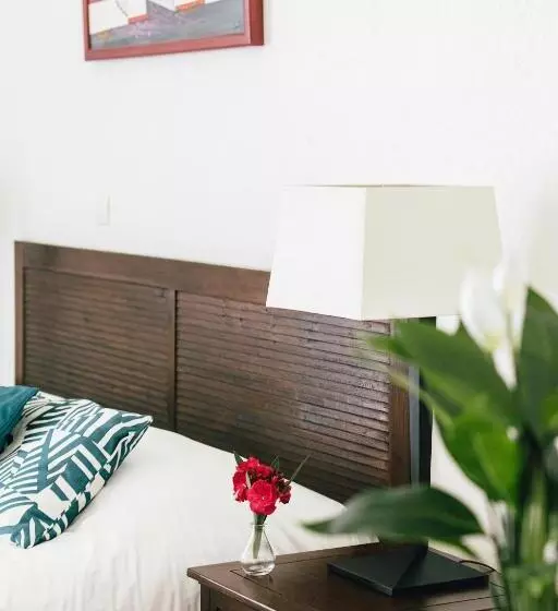 اتاق سوپریور با تخت بزرگ, Esmeralda Resort