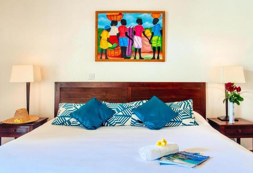 キングサイズベッドのスーペリアルーム, Esmeralda Resort