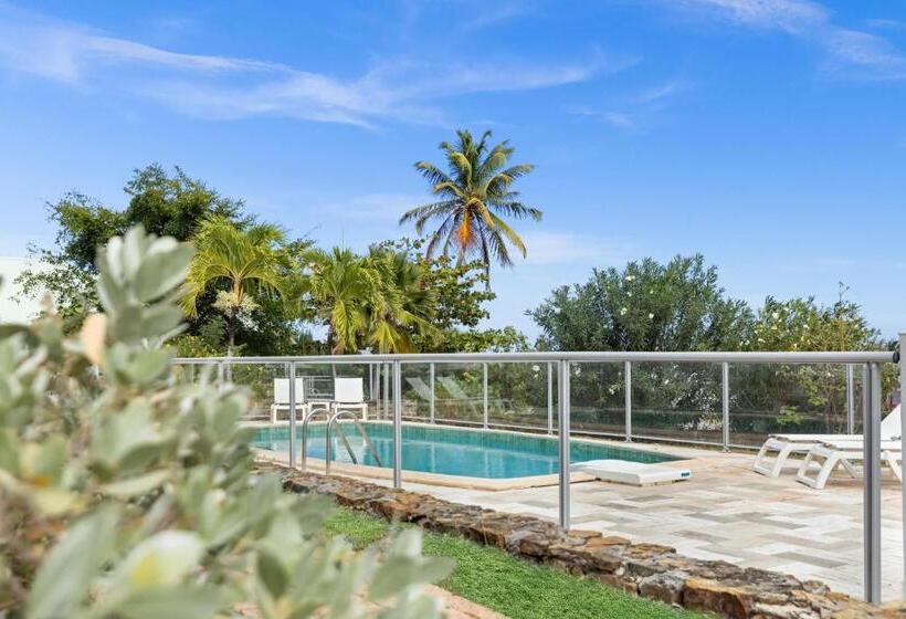 キングサイズベッドのスイートルーム, Esmeralda Resort