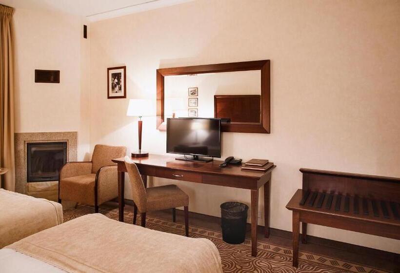 クラシックルーム, Krol Kazimierz