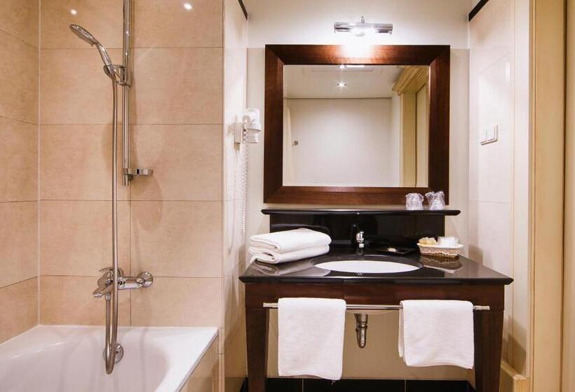 ファミリールーム, Krol Kazimierz