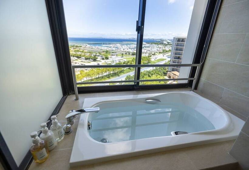 סוויטה אקזקיוטיב, Moon Ocean Ginowan Hotel & Residence