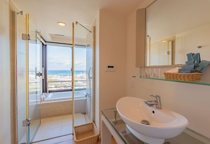 סוויטה אקזקיוטיב, Moon Ocean Ginowan Hotel & Residence