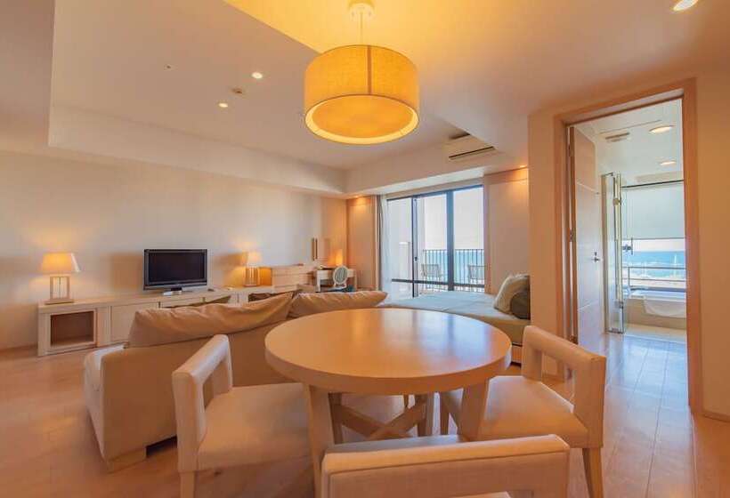 סוויטה אקזקיוטיב, Moon Ocean Ginowan Hotel & Residence