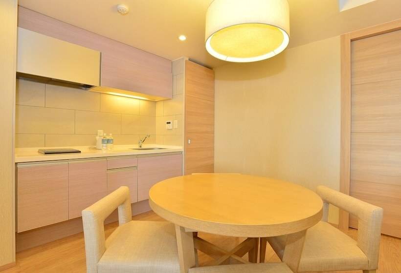 סוויטה אקזקיוטיב, Moon Ocean Ginowan Hotel & Residence