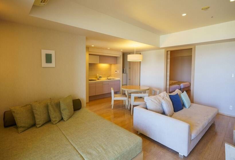 סוויטה אקזקיוטיב, Moon Ocean Ginowan Hotel & Residence