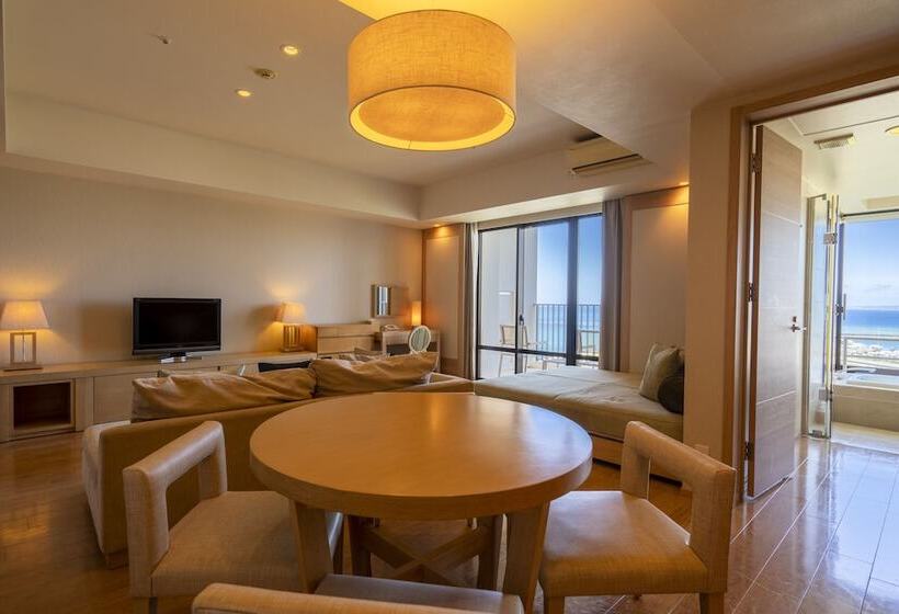 סוויטה אקזקיוטיב, Moon Ocean Ginowan Hotel & Residence