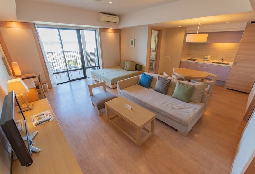 סוויטה אקזקיוטיב, Moon Ocean Ginowan Hotel & Residence