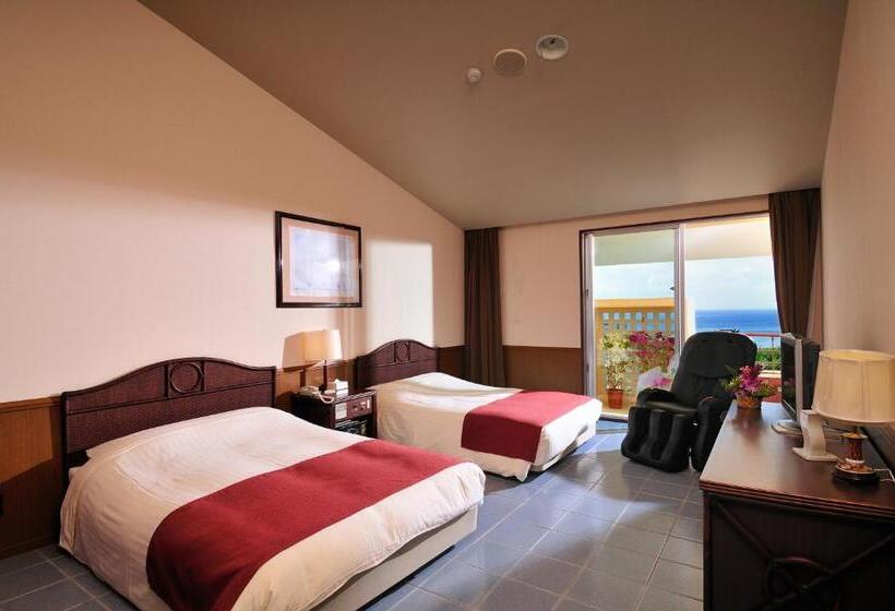 جناح كلوب, Okinawa Kariyushi Resort Exes Ishigaki