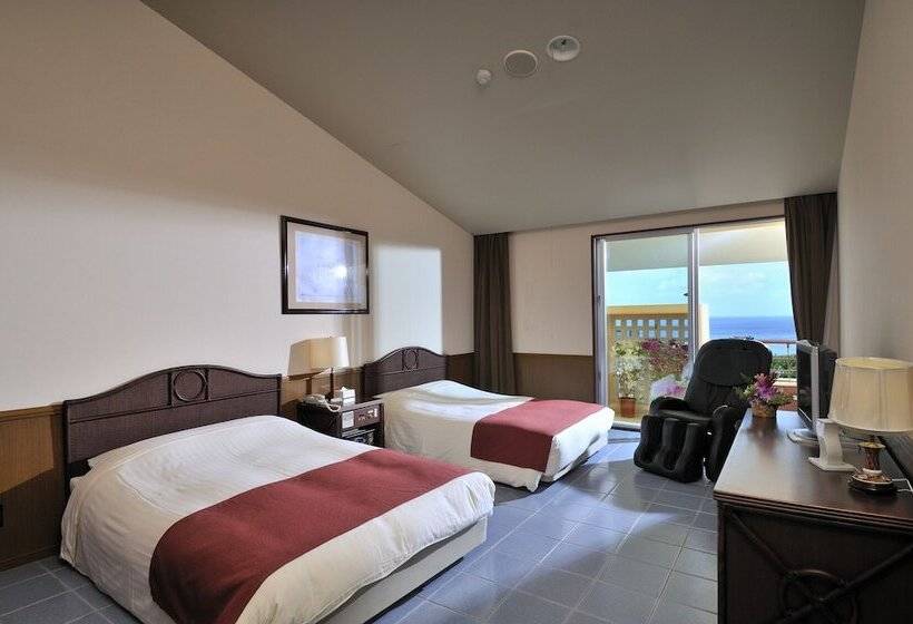 جناح كلوب, Okinawa Kariyushi Resort Exes Ishigaki