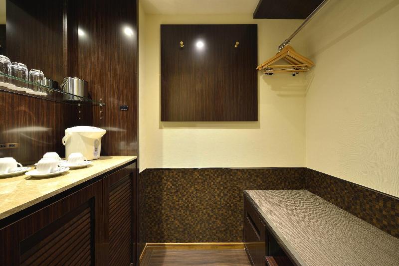 Номер Премиум, Okinawa Kariyushi Resort Exes Ishigaki