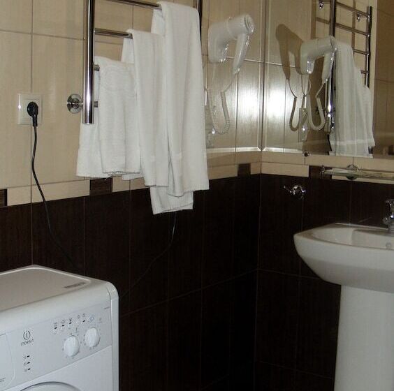 آپارتمان 1 خوابه, Pioner Lux