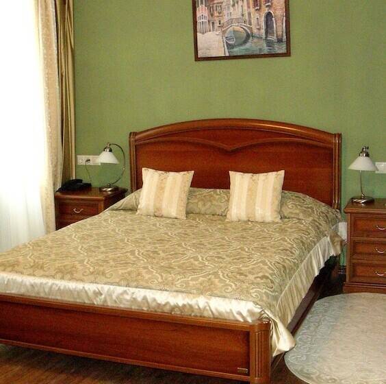 سوییت سوپریور, Pioner Lux