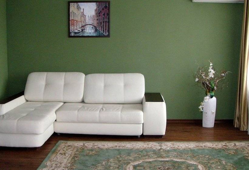 سوییت سوپریور, Pioner Lux