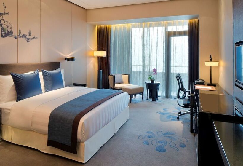 سوییت لوکس, Radisson Blu Chongqing Sha Ping Ba