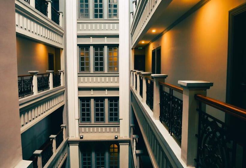 سوییت, Rembrandt Hotel Nha Trang