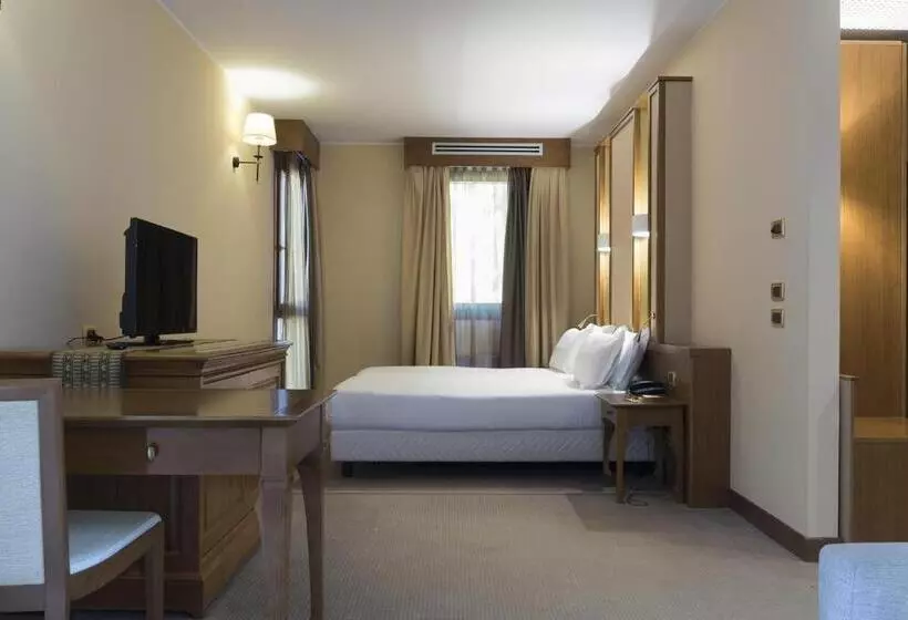اتاق استاندارد با چشم‌انداز دریاچه, Thai Si Royal Thai Spa