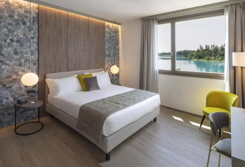 اتاق لوکس, Thai Si Royal Thai Spa