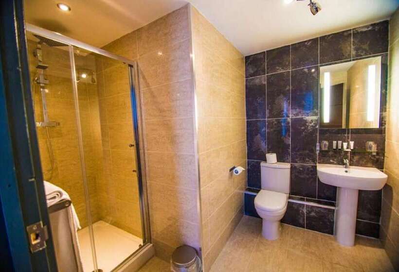 اتاق کلاسیک یک تخته, The Grand