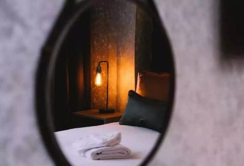 Deluxe-huone Parveke, The Grand