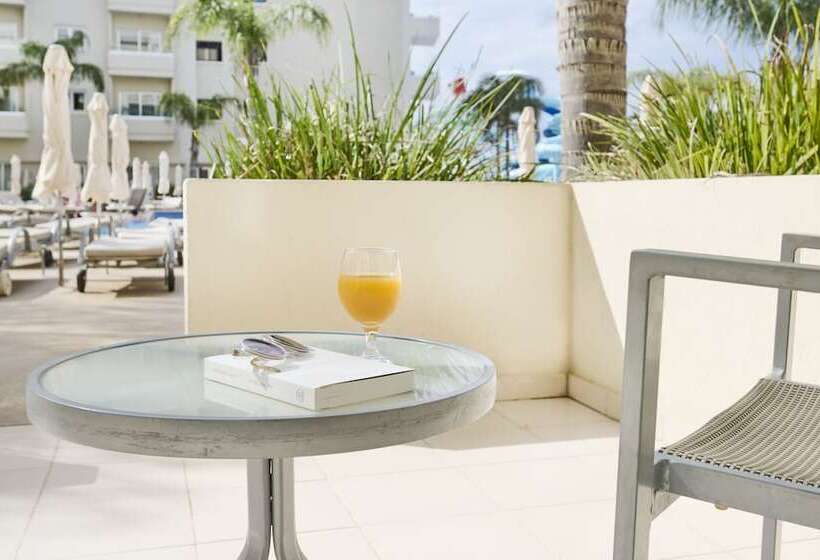 풀장 전망 스위트, Sunrise Oasis Hotel & Waterpark