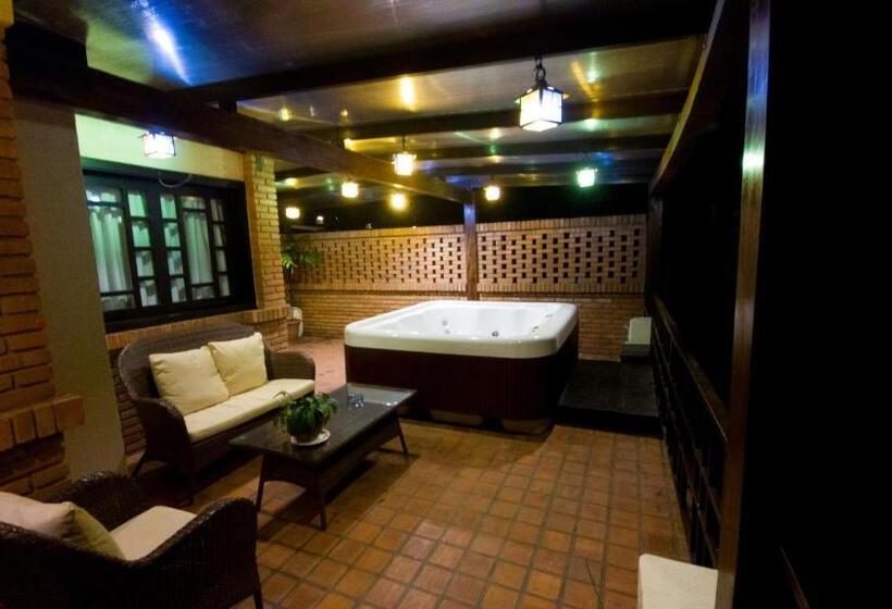 سوییت, Alta Gracia Parque