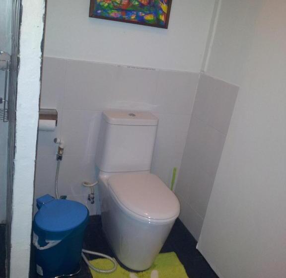 デラックスバンガロー, Blessed Residence Koh Chang