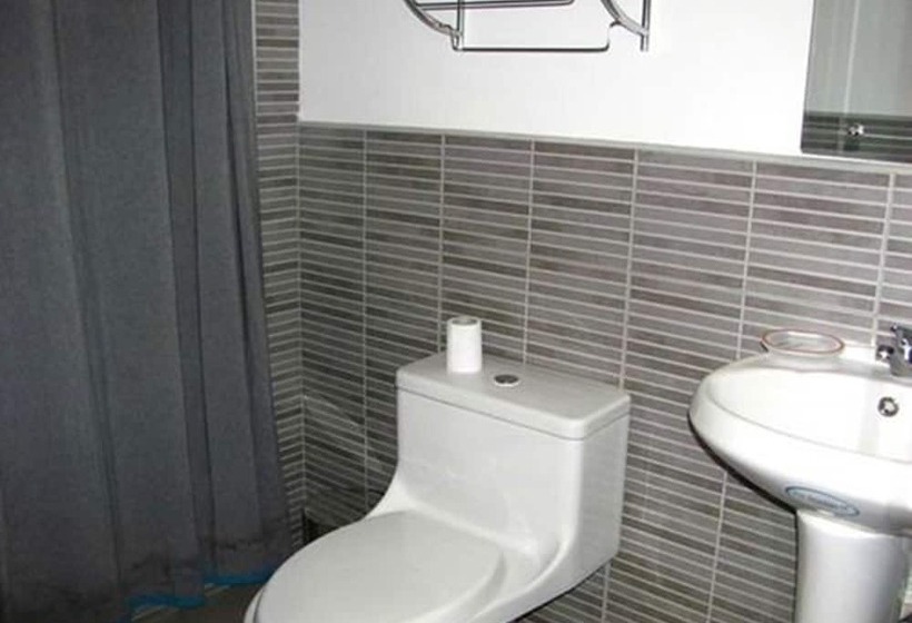 اتاق استاندارد سه نفره, Las Condes Hotel Boutique