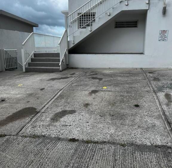 اتاق استاندارد با چشمانداز باغ, Menpour Apartments Complex