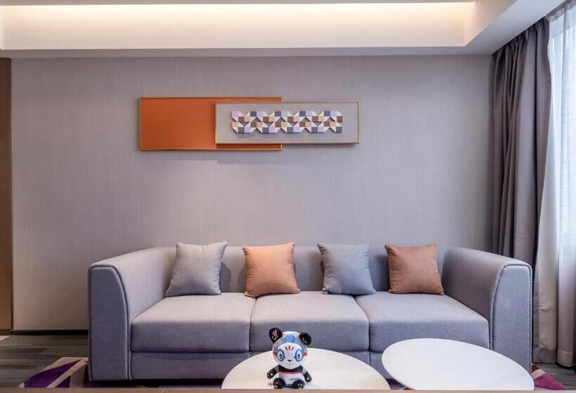 Люкс, Hampton By Hilton Qinhuangdao Jinmeng Bay